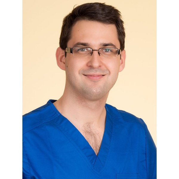 Clinictor - Preciz Dent - Dr Stubna Gergely
