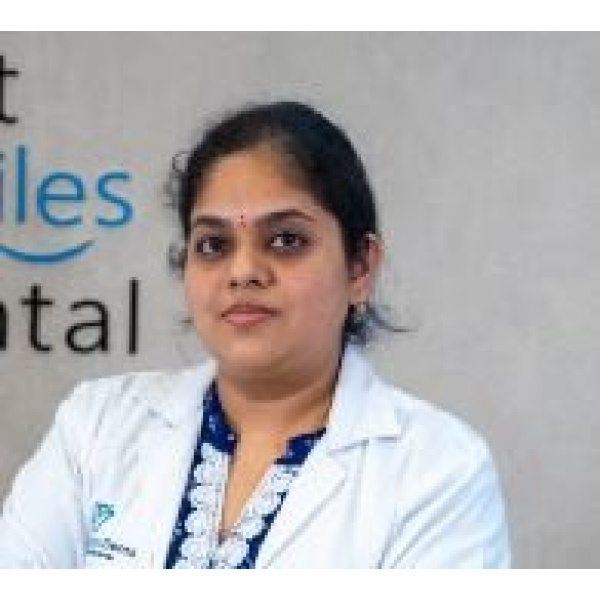 Clinictor - Best Smiles Dental Clinic - Kondapur, Hyderabad - Dr Subhada K