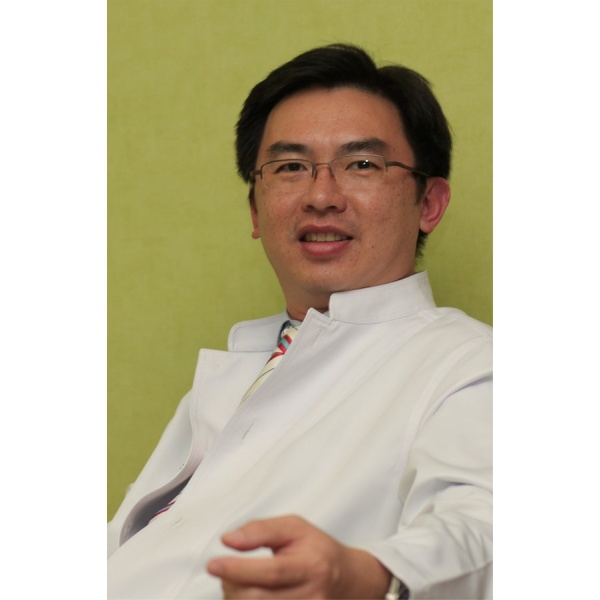 Clinictor - The Dentist Clinic Studio - Dr Sunchai Chirachanchai