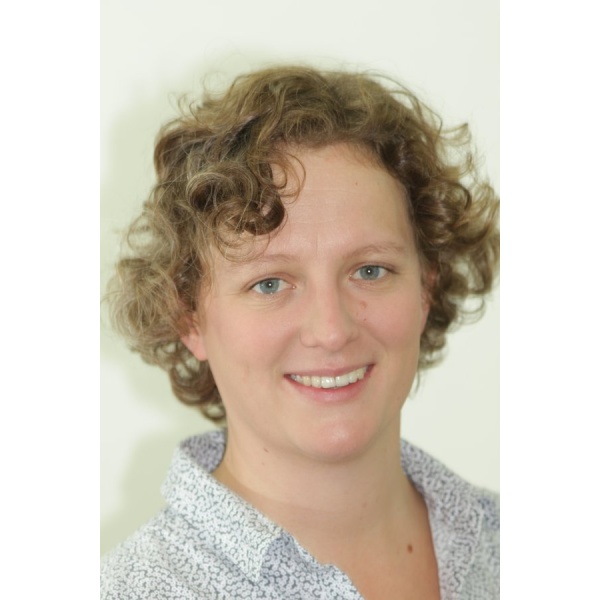 Clinictor - Edinburgh Dental Specialists - Dr Suzanne Lello