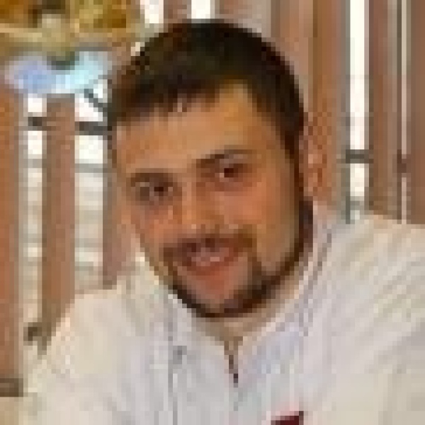 Clinictor - Heroes Square Dentistry - Dr Szabó Elod
