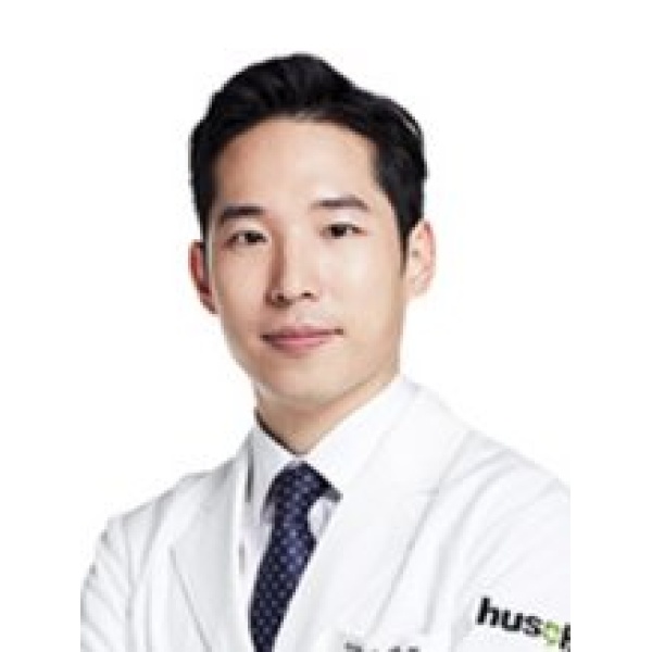 Clinictor - Hus-hu Dermatology Clinic - Apgujeong - Dr Taehyung Kim