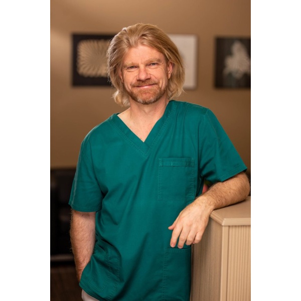 Clinictor - DH Dental Kft - Dr Tamás Huszár