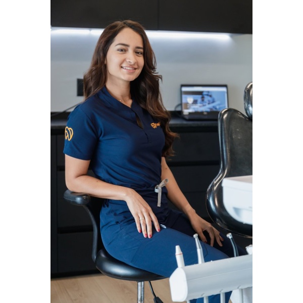 Clinictor - Top Dental - Dr TANIA ARELI OCHOA REYES