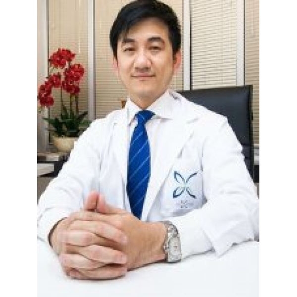 Clinictor - Asia Cosmetic Hospital - Dr Tanongsak Panyawirunroj