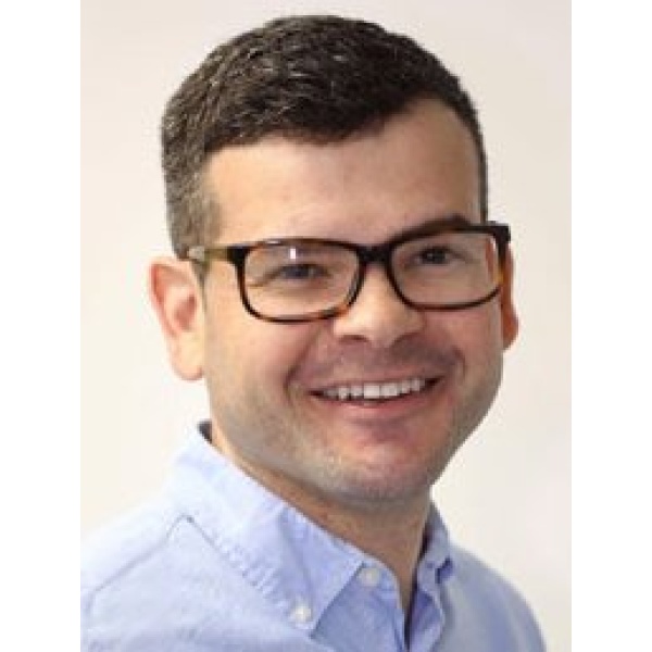 Clinictor - Quay Dental Care - Dr Tomas Perez Lorenzo