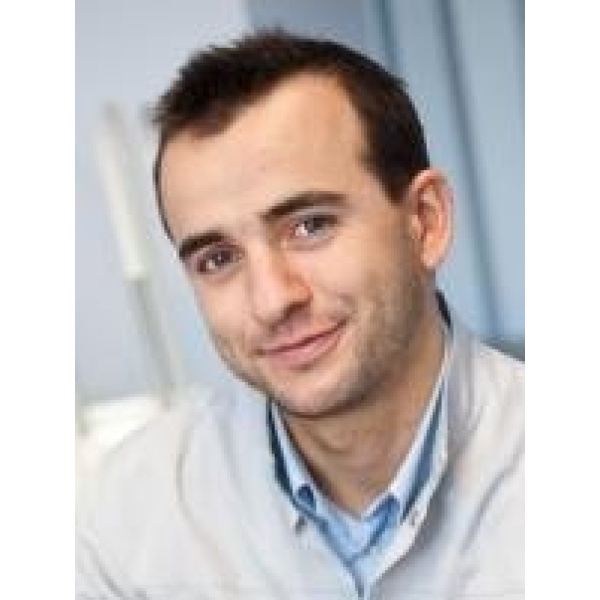 Clinictor - Implant Net - Dr Tomasz Kuszczak