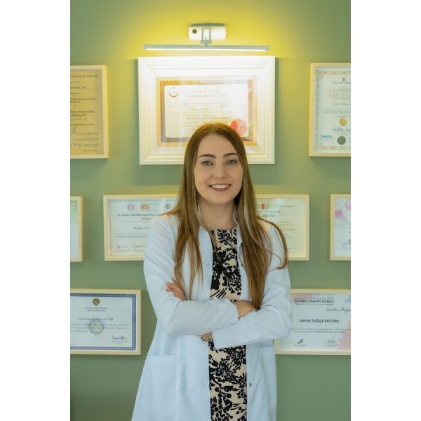 Clinictor - Op. Dr. Mahmut Muhsin Yılmaz - Dr Tuğçe Ertürk Yılmaz