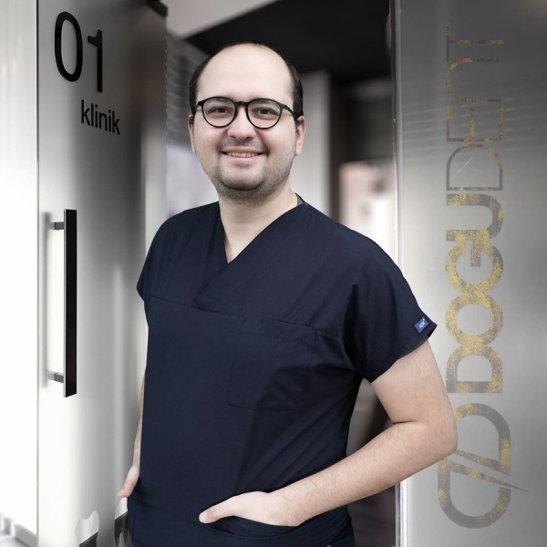 Clinictor - DoğuDent Ağız Ve Diş Sağlığı Polikliniği - Erenköy - Dr Tunahan  Erözer