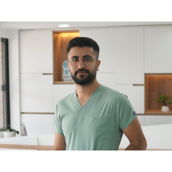 Clinictor - Center Dental Clinic - Dr Veli Özdemir