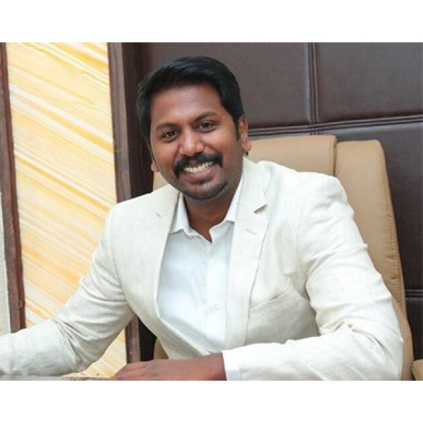 Clinictor - Sparks Cosmetic & Dental Surgery - Dr Vijay Adhith C