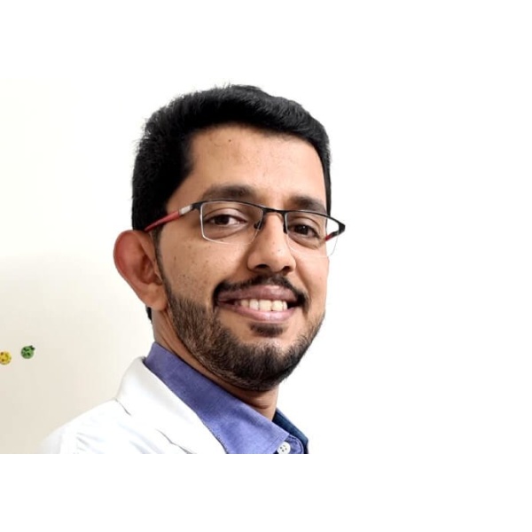 Clinictor - Dentistree Advanced Dental & Implant Center - Dr Vinayak Raghunathan