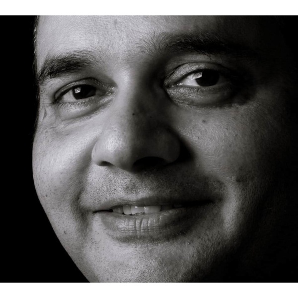 Clinictor - 32 Pearls Multispeciality Dental Clinic - Dr Vipul Srivastava