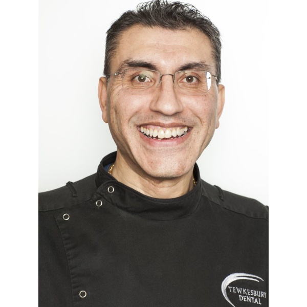 Clinictor - Tewkesbury Dental - Dr Vrajesh Ruparelia