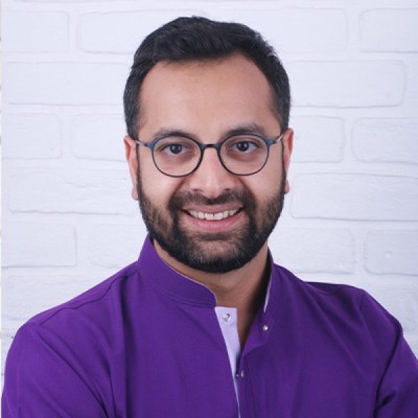 Clinictor - Exclusive Dental Turkey - Dr Vugar Fazalıyev