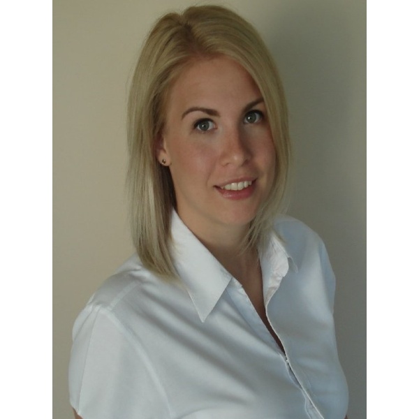 Clinictor - Dental Studio - Veszprem - Dr Weaver Anna