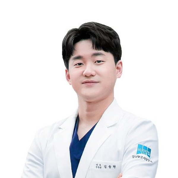 Clinictor - B&VIIT Eye Center - Dr Yong-hyun Kim