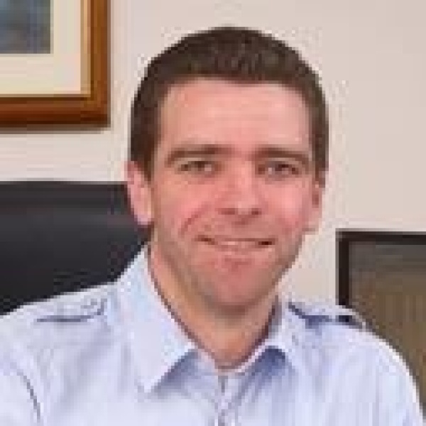 Clinictor - Hungarian Dental Clinic and Cosmetic Dentistry - Dr Zoltan Szekely