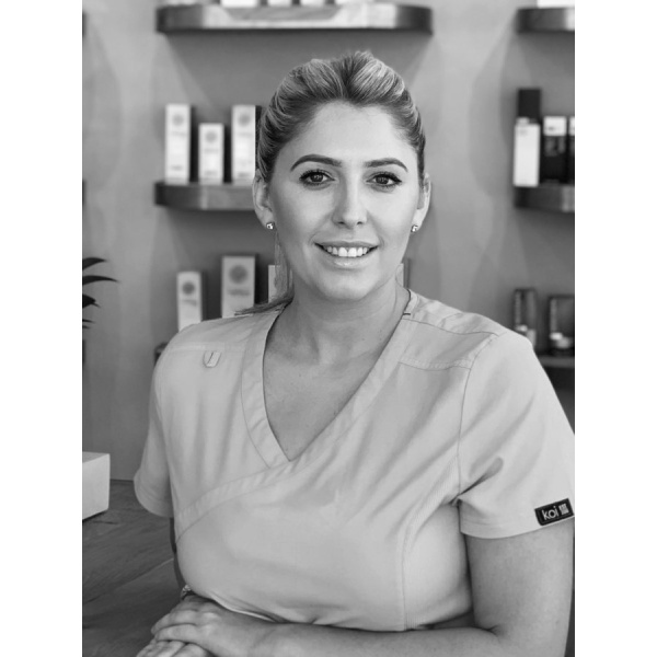 Clinictor - D.Thomas Clinic - Elinor Hooper
