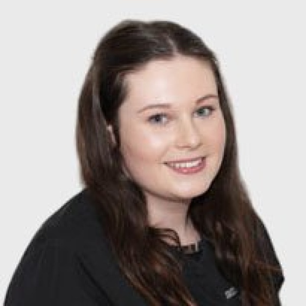 Clinictor - The Smile and Implant Centre - Fay Cobbin Corser