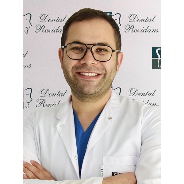 Clinictor - Dental Rezidans - H. Erdinç Kayabaşi