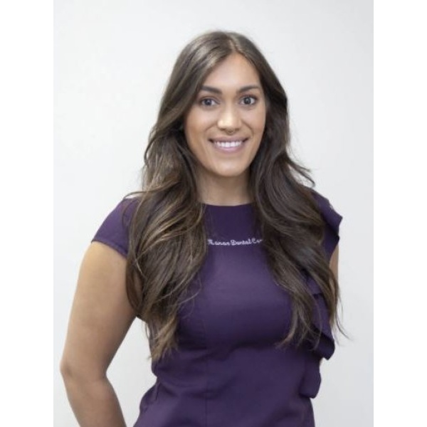 Clinictor - Manor Dental Centre - Hannah Bostock