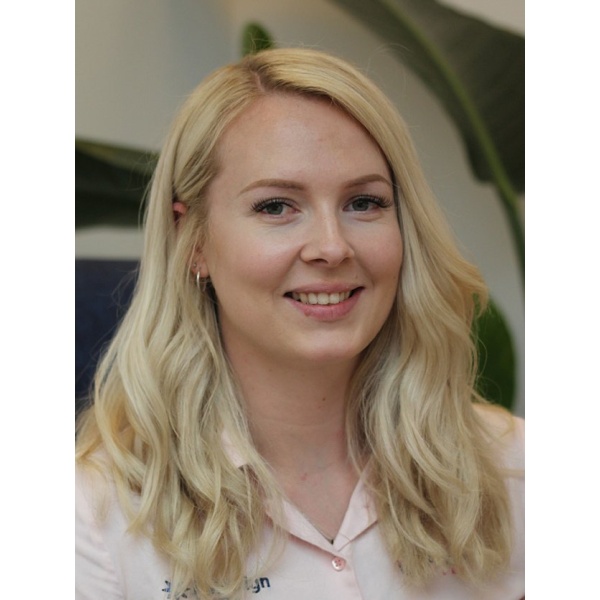 Clinictor - Archway Dental - Harriet Gibbons