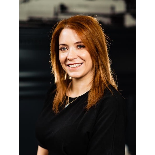 Clinictor - Dr Nestor's Medical Cosmetic Centre - Helen Cowan