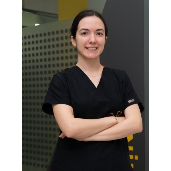 Clinictor - Işikdent International - Kadikoy - İrem Cüce
