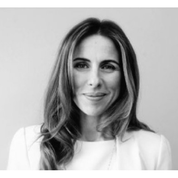 Clinictor - Medina Balda Clinica Dental - Irene Lopez Medina