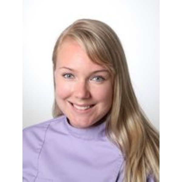 Clinictor - Clínica Dental Scandental - JAANA PYKÄLÄ