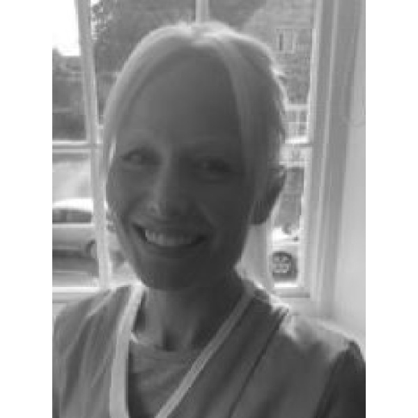 Clinictor - Village Dental Practice - Jenna Lovell