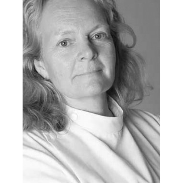 Clinictor - St. Peters Studio Dental Clinic - Josephine
