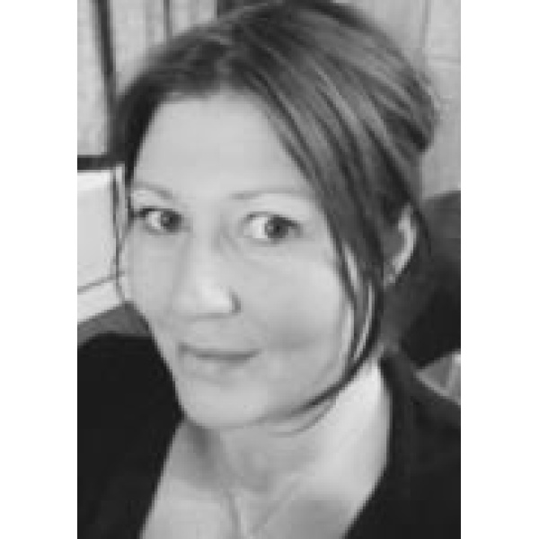 Clinictor - Clavell-Bate and Nephew Dental Surgeons - Kate  Collier