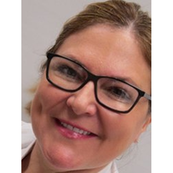 Clinictor - Ralston Dental and Cosmetic Clinic - Kathleen Bray