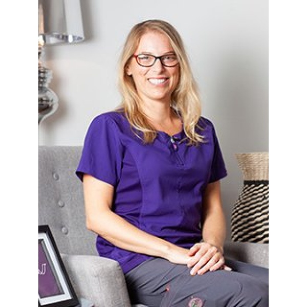 Clinictor - Wadebridge Dental Care - Laura Brothers