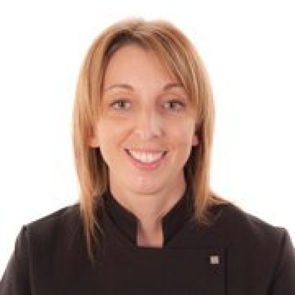 Clinictor - Thackeray Dental Care - Leanne Simpson