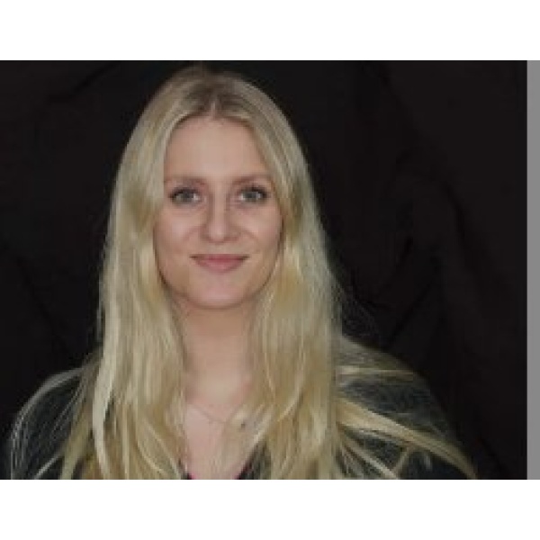 Clinictor - Oaks Dental Practice - Lujza Paduchova