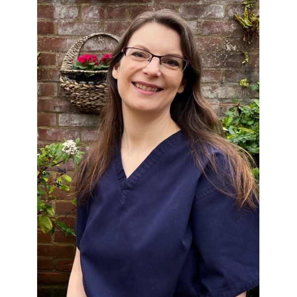 Clinictor - Cobbs Garden Dental Practice - Lynda Vickers