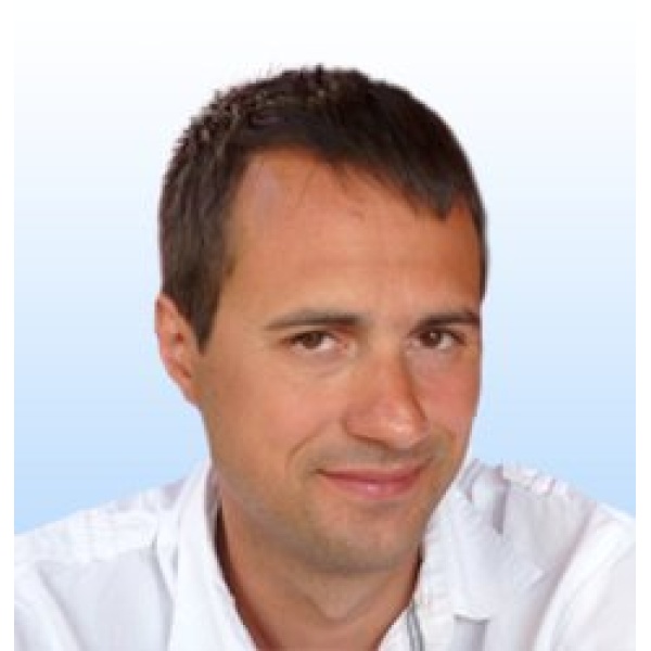 Clinictor - Praga Medica – Eye Surgery clinic - Martin Celko