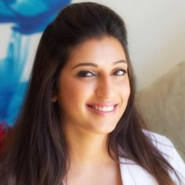 Clinictor - Skin Essential Clinic - Mehnaaz Khan