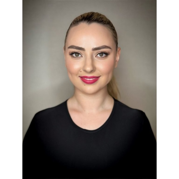 Clinictor - BROW HQ - Miss Anna Ishak