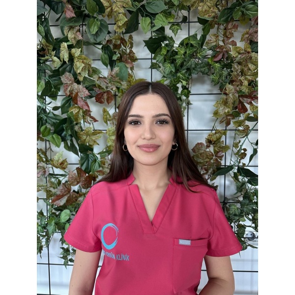 Clinictor - Dr.Ozge Ergun Aesthetic & Plastic Surgery Clinic - Miss Buket Şişek