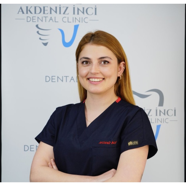Clinictor - Akdeniz İnci Dental Clinic - Miss Büşra  Kaya