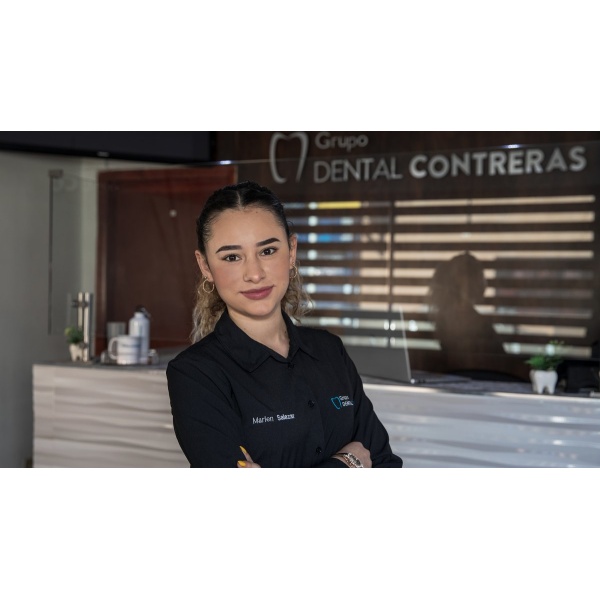 Clinictor - Grupo Dental Contreras - Miss Carolina Salazar