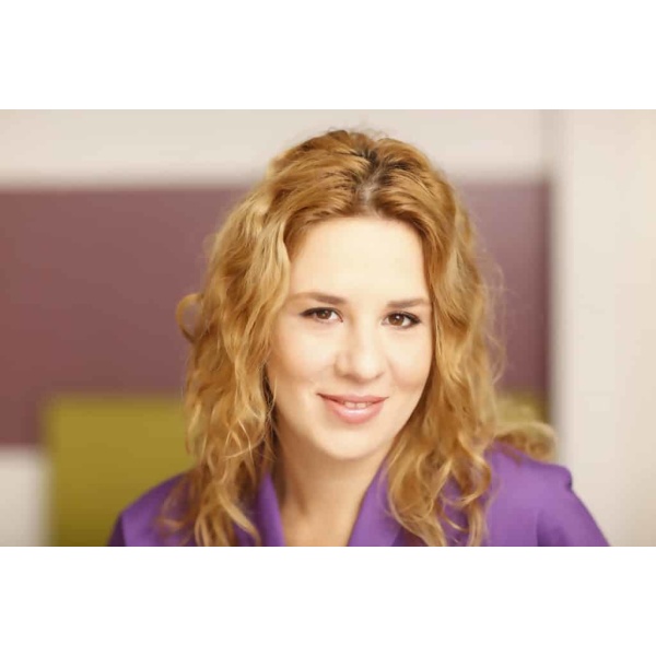 Clinictor - Clinica Ivory Dentfix - Miss Dalma Nagy