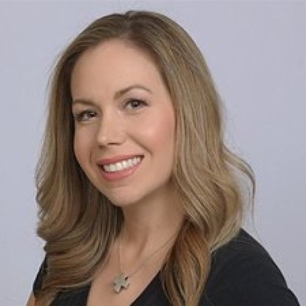 Clinictor - Desert Creek Dental - Miss Denice