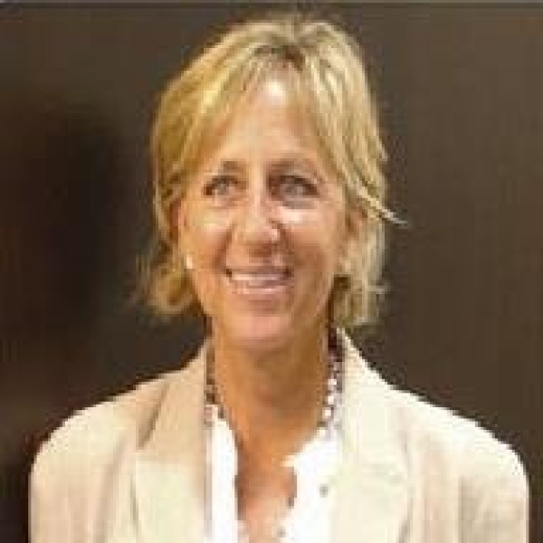 Clinictor - Long Island Laparoscopic Doctor - Miss Joan Vitulli