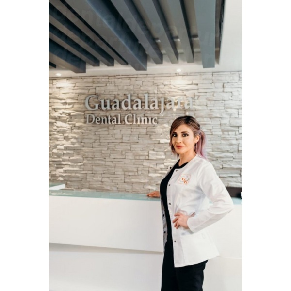 Clinictor - Guadalajara Dental Clinic - Miss Kenia Sanchez
