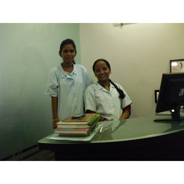 Clinictor - iDENT Clinic - Miss Khushboo K